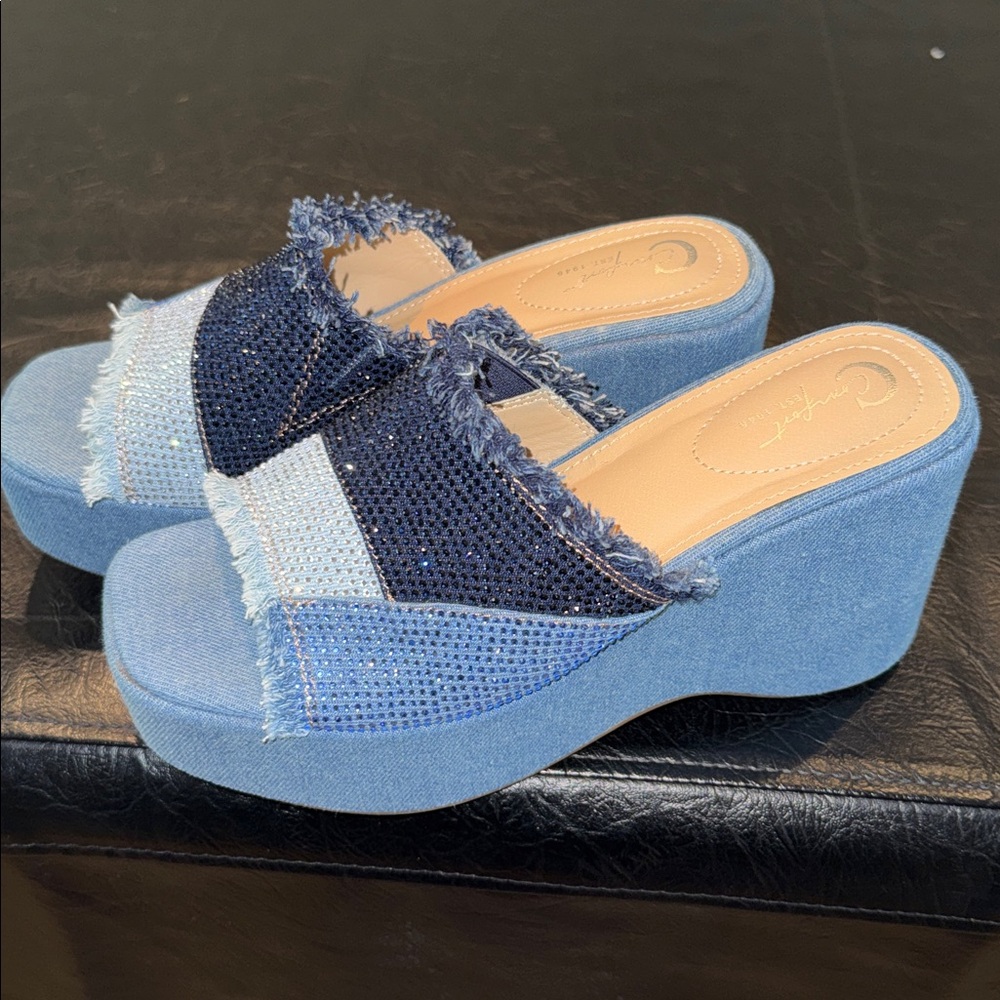 Blue Crystal Embellished Women's Wedge Sandals, EUC, size 7 - Picture 2 of 7
